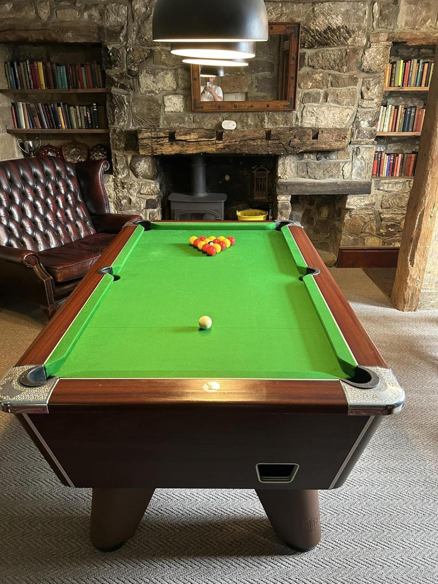 The Downe Arms *