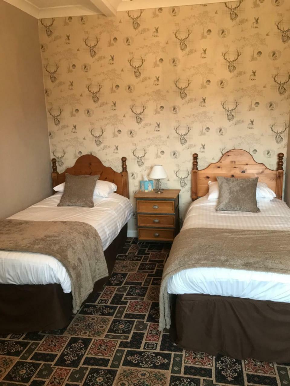 The Downe Arms Bed & Breakfast Castleton (North Yorkshire)